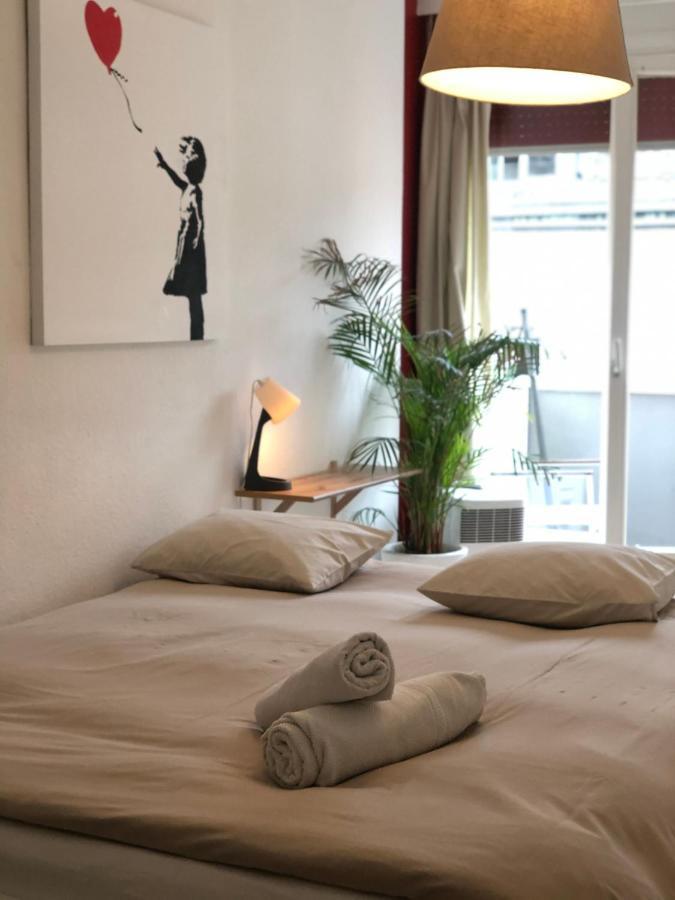 Cool & Central 2 Bedroom In Heart Of Eaux-Vives Женева Экстерьер фото